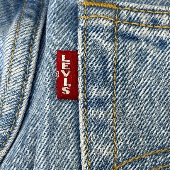 Levi's Wedgie Straight Raw Hem Jeans Light Wash - Picture 10 of 16